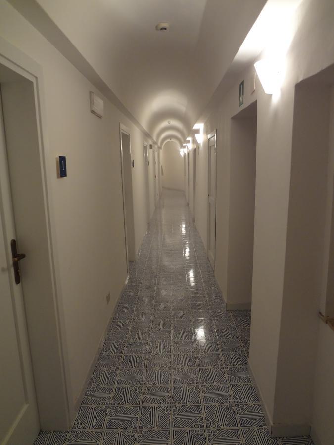 Albergo Il Monastero Isquia Exterior foto