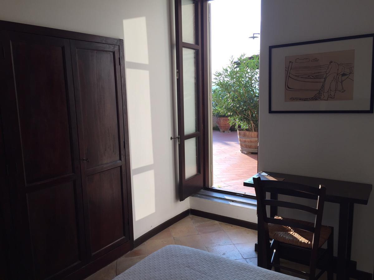 Albergo Il Monastero Isquia Exterior foto